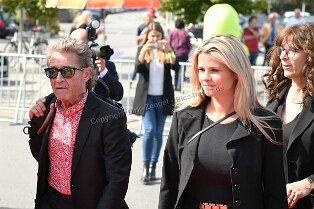 KKP_ 173 Laudator Peter Maffay für Königin Silvia von Schweden / 060916 ***Queen Silvia receives the 20th Karl Kübel Award in Bensheim / Germany on 06 September 2019***