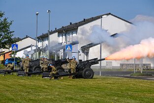 CoC_ 162 56th Artillery Command Change of Command Ceremony. Führungswechesle von Major General Andrew C. Gainey zu Major General John L. Rafferty, Jr.. Zeremonie auf dem...