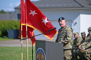 CoC_ 180 56th Artillery Command Change of Command Ceremony. Führungswechesle von Major General Andrew C. Gainey zu Major General John L. Rafferty, Jr.. Zeremonie auf dem...