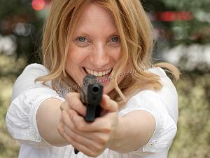 Frauen mit Waffen