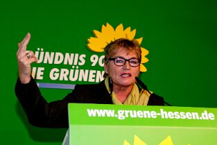 Daniela Wagner Daniela Wagner Landesmitgliederversammlung Bündnis 90 / Die Grünen Hessen Ehefrau von Grünen Ober-Bürgermeister von Darmstadt Jochen Partsch