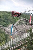 Vergnügungspark Liseberg in Göteborg Vergnügungspark Liseberg in Göteborg Bild: Zwischen den Achterbahn gibt es noch andere Nervenkitzel